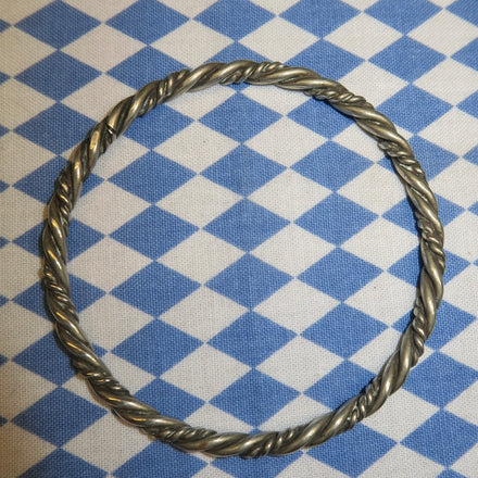 TWISTED SISTER BANGLE