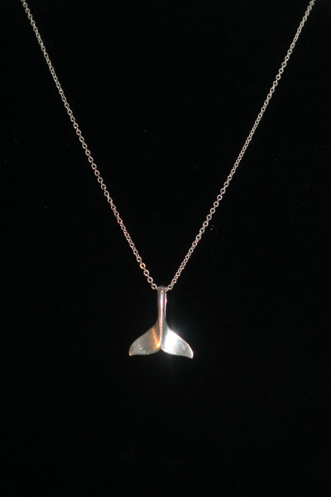 FIN PENDANT