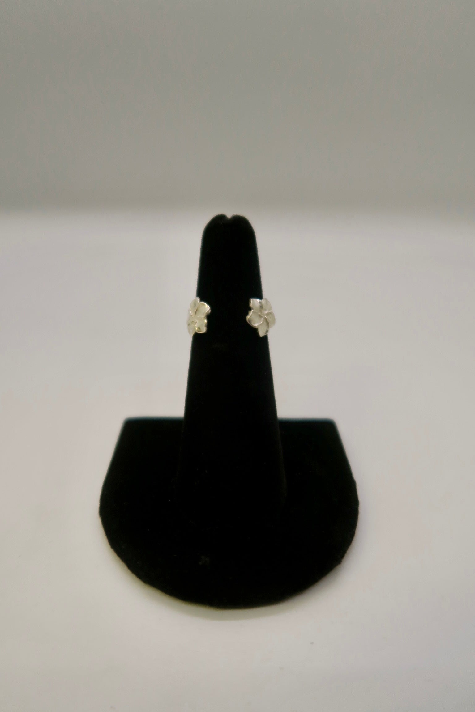 ADJUSTABLE PINKY FLOWERS