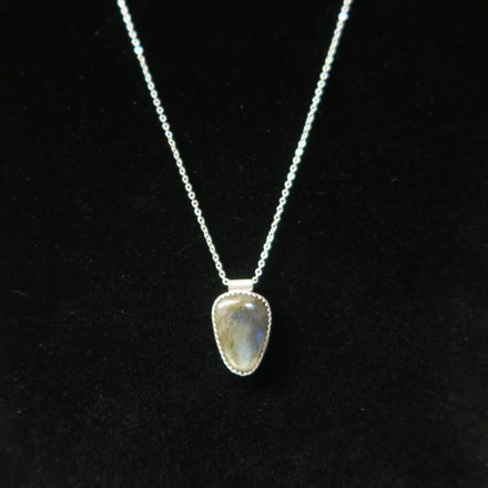 LABRADORITE PENDANT #3