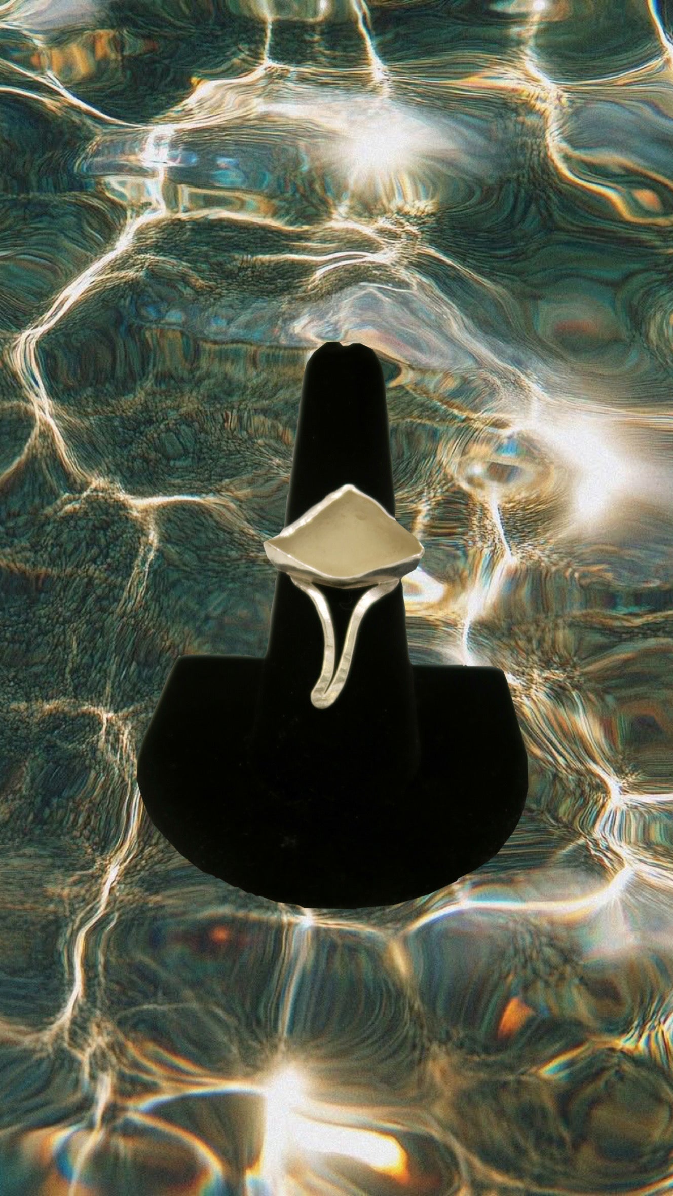STINGRAY SEA GLASS RING
