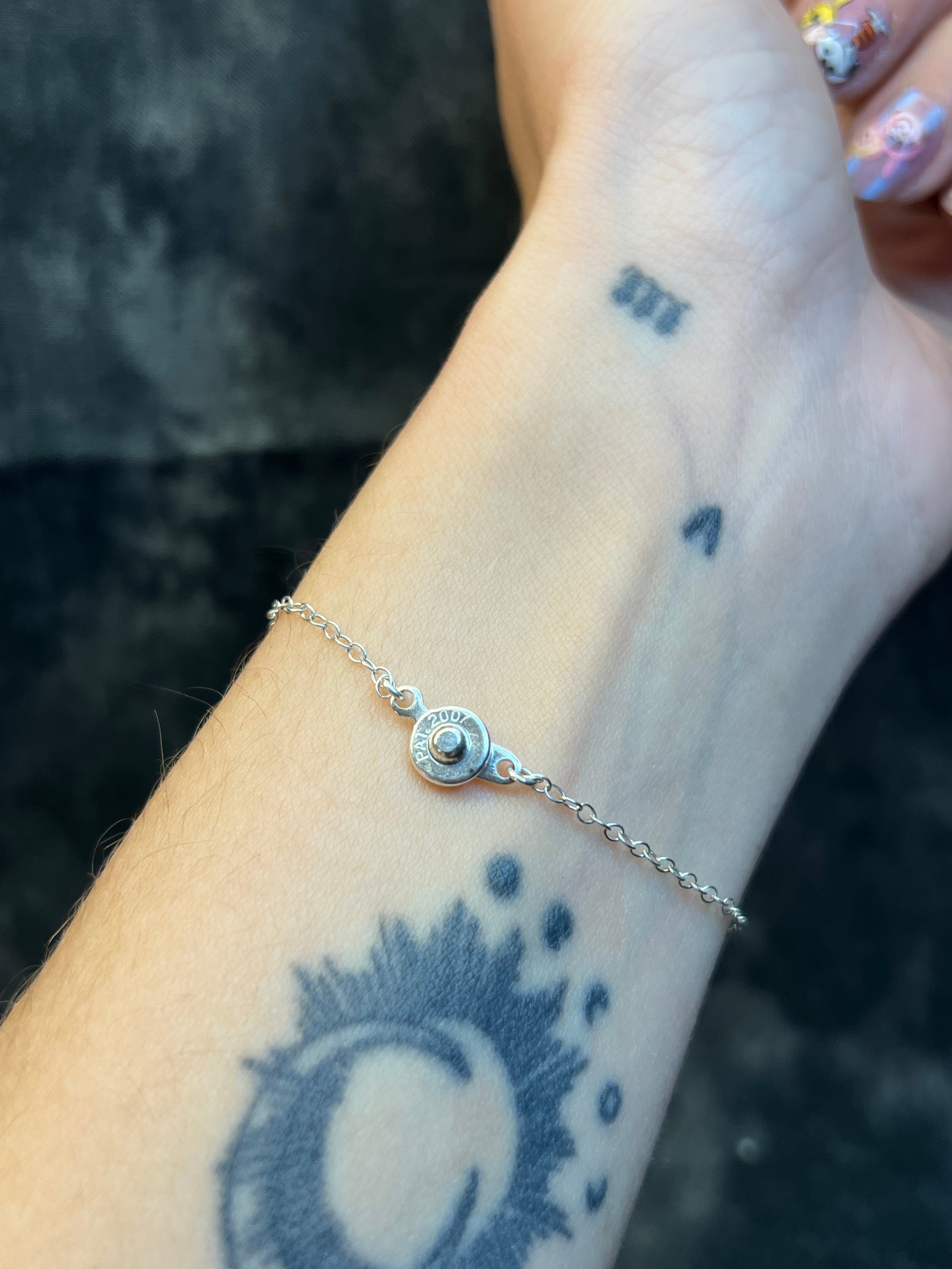 EYE BLUE OPAL HAND CHAIN