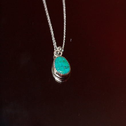TURQUOISE NECKLACE