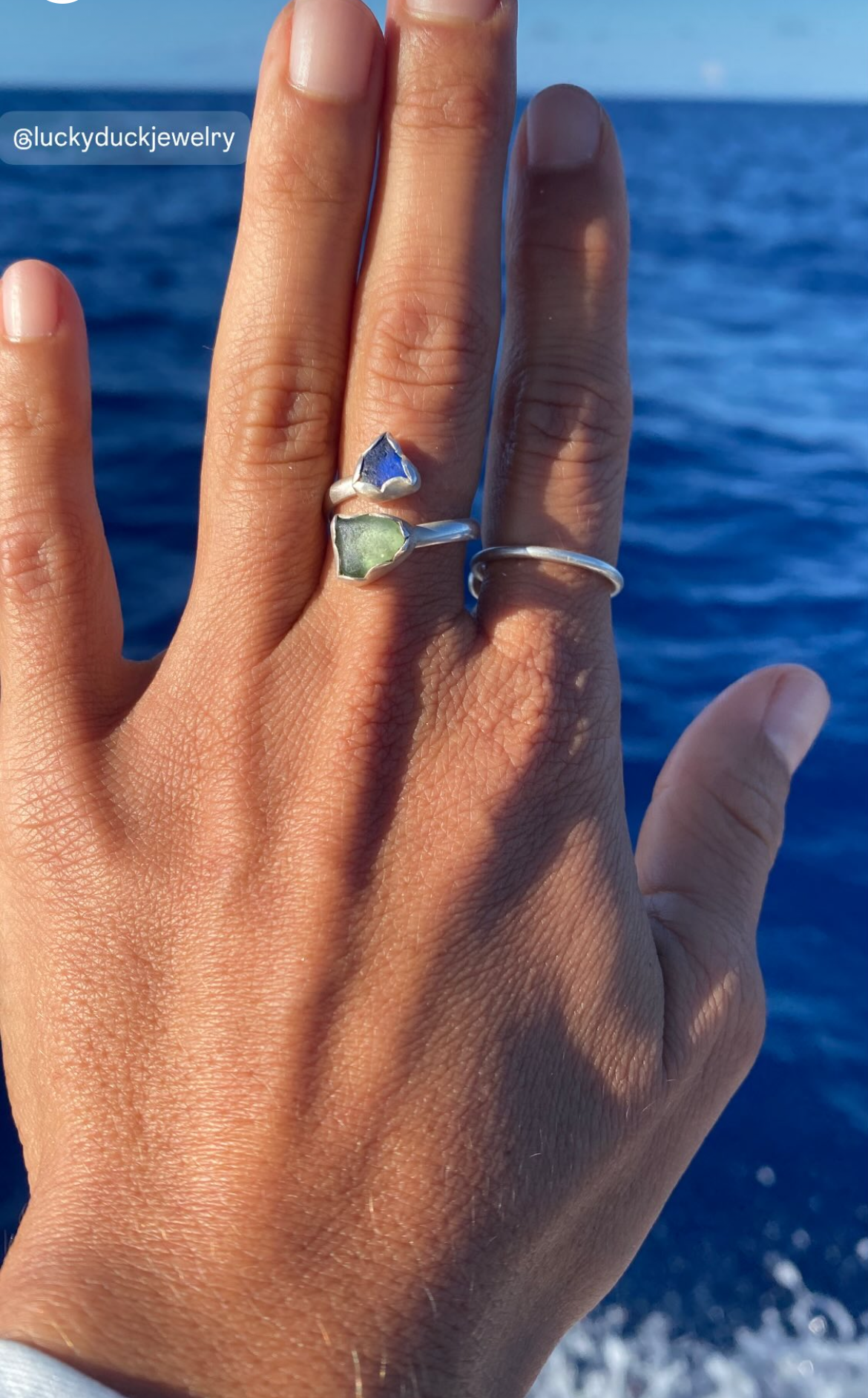 SEA GLASS ADJUSTABLE STACKER